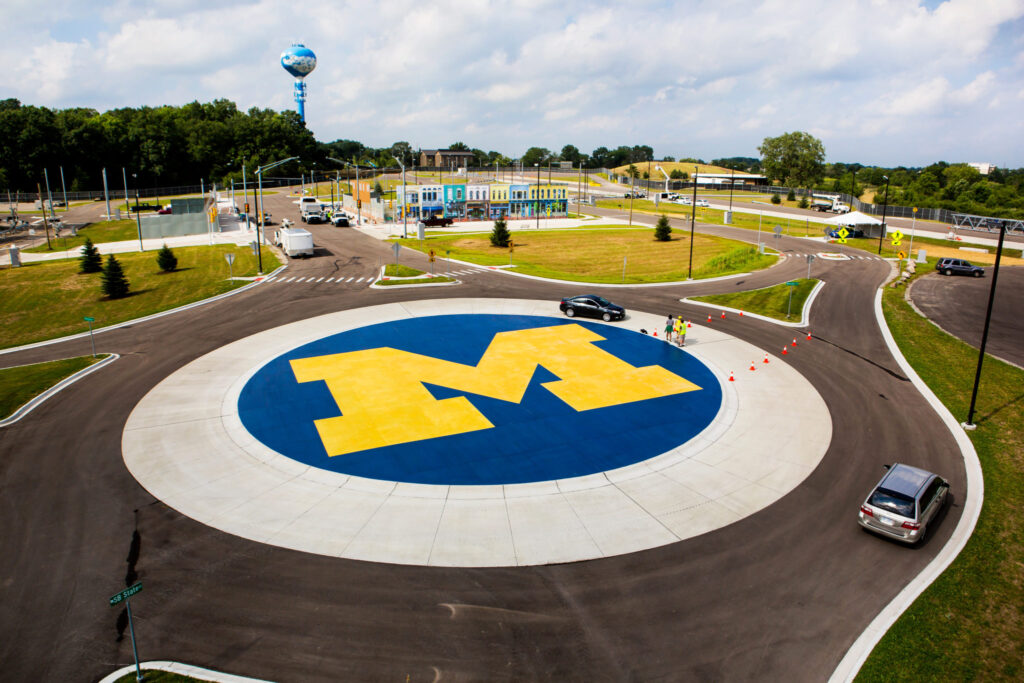Mcity-test-facility-roundabout